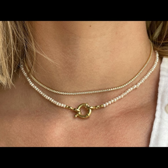 Thin tennis necklace gold tennis choker necklace - Picture 3 of 5